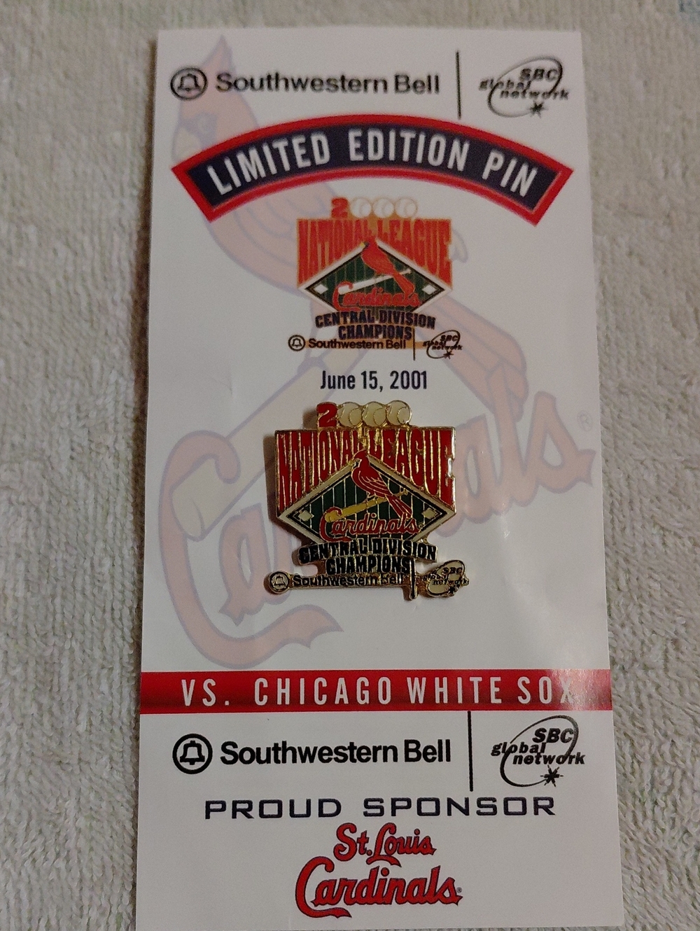 St. Louis Cardinals 2000 National League Central Division Champions Ltd Etd Pin